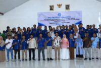 Foto bersama pengurus Gekrafs halsel dengan wakil bupati Helmi. Dok: Istimewa